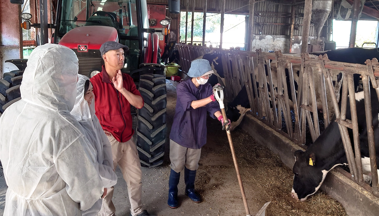 削蹄作業現場視察