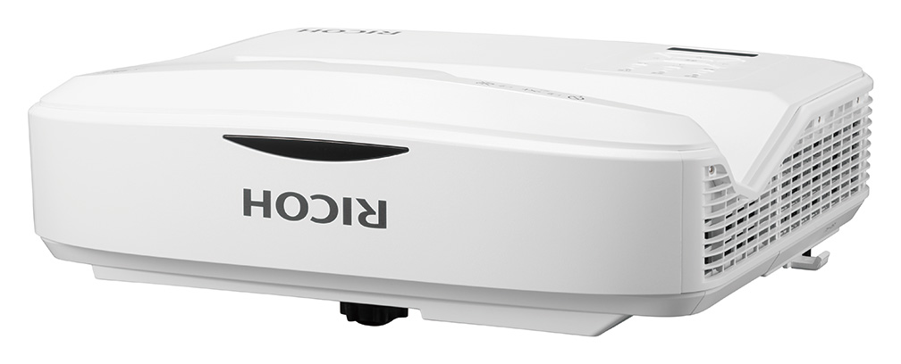 RICOHプロジェクター 超単焦点 3600ルーメン 映像 映写機 投影機