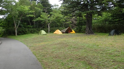 がら空きの北麓野営場