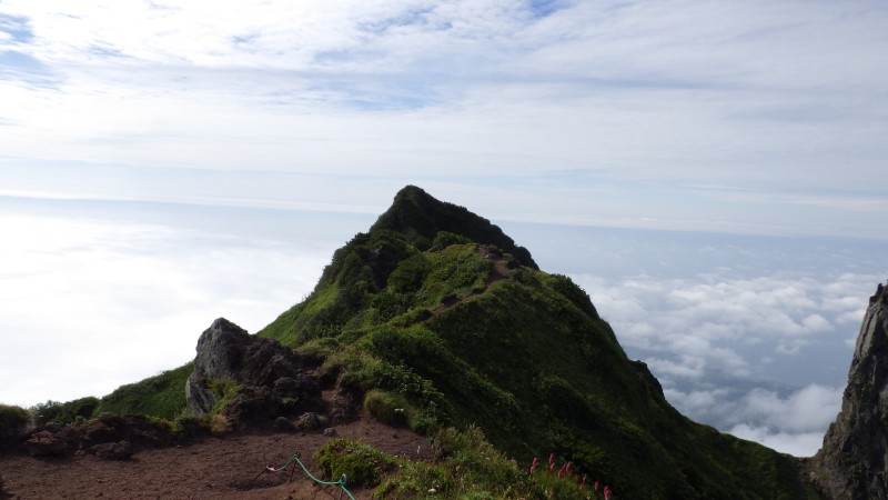 本当の山頂は立ち入り禁止