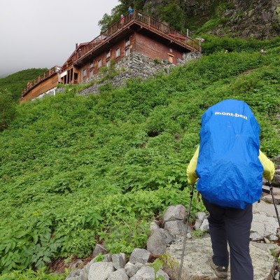 涸沢小屋へ向かう