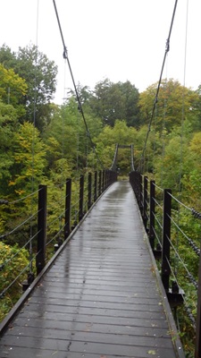 立派な吊橋