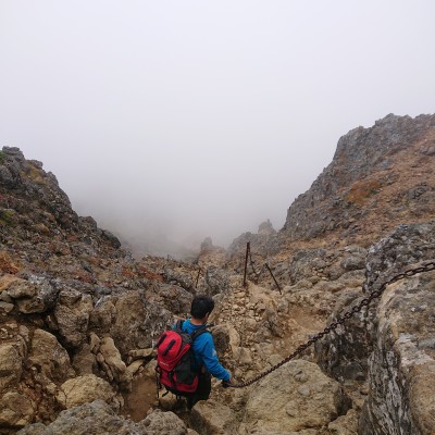 文三郎尾根へ向かう