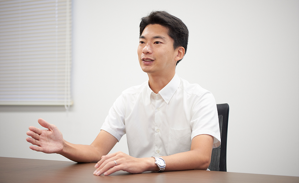 長瀬さんインタビュー風景