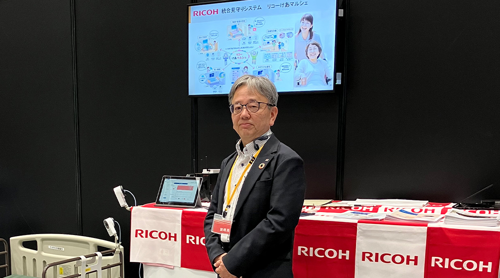 会社の副業制度を活用し、月に1回程度、地域の手話通訳者として活動中。聴覚障がい者の社会参加や手話通訳制度の拡充・発展の活動にも参画しています。