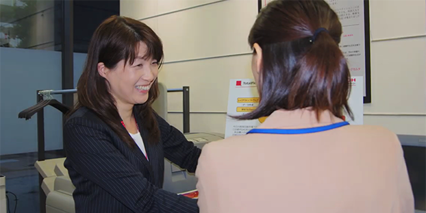 動画のサムネイル画像