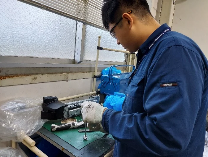 画像：廃棄物の分別/分解1