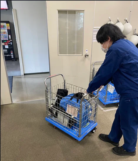 画像：社内メール1