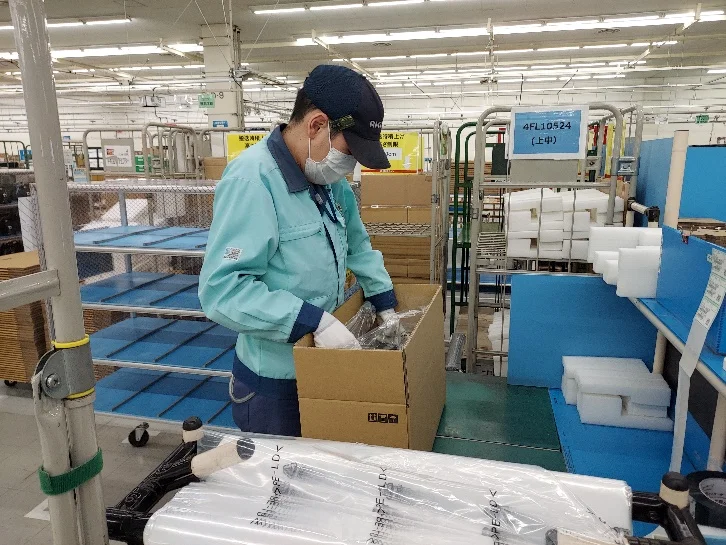 画像：現像ユニット梱包業務2